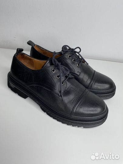 Полуботинки женские Tendsnce 39 размер