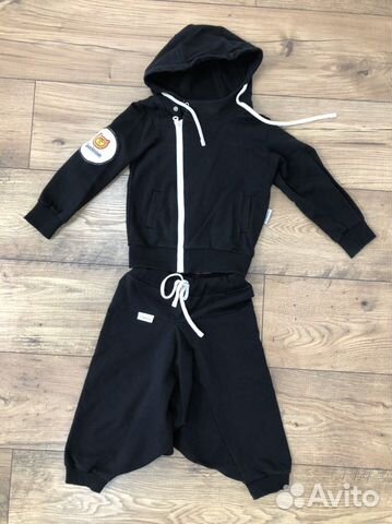 Спортивный костюм