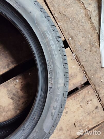 Pirelli Cinturato P7 205/50 R17