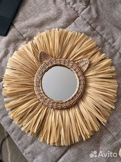 Зеркало с рафией в наличии