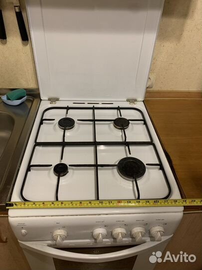 Газовая плита б/у Indesit, 4 конфорки
