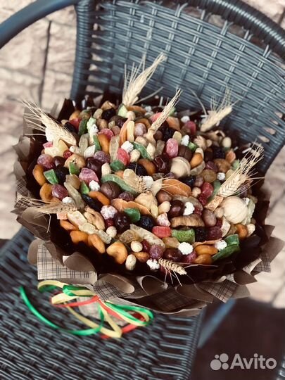 Букет из сухофруктов