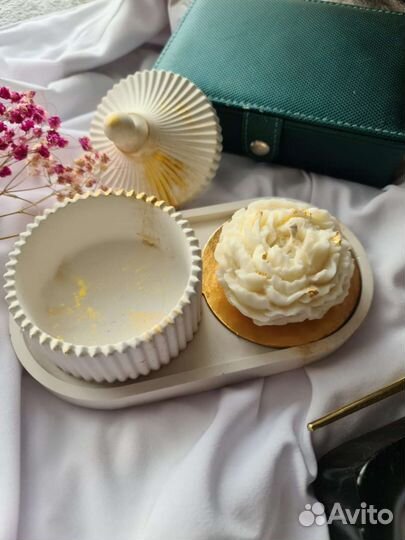 Подарочный набор из гипса и свечей