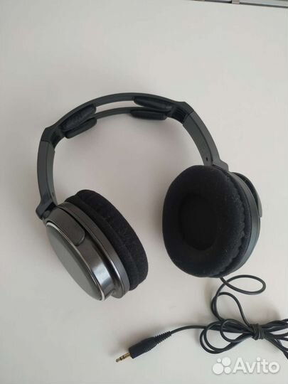 Полноразмерные проводные наушники JVC HA-RZ510