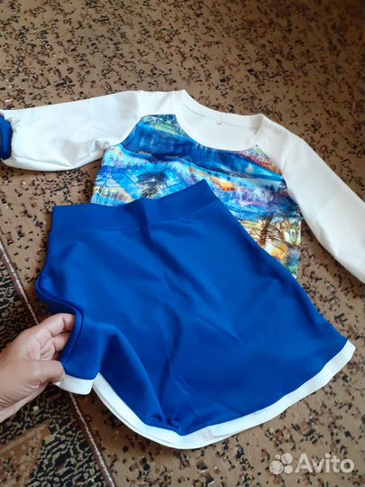 Костюм 42-44 р. новый