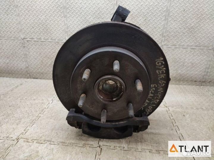 Ступица передняя левая cadillac escalade