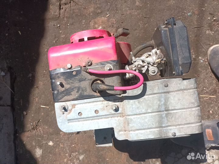 Двигатель от мотоблока Ока