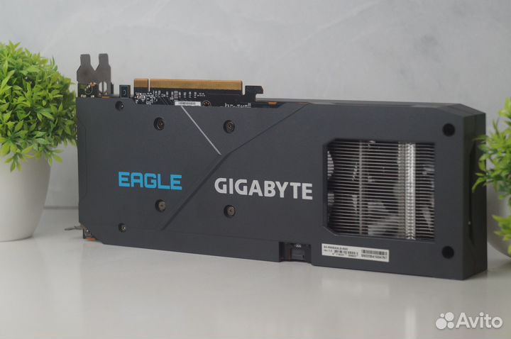 Видеокарта Gigabyte RX 6600 8gb (rtx 3060)