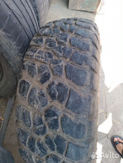 Bfgoodrich Mud-Terrain T/A KM2 245/75 R16 Q