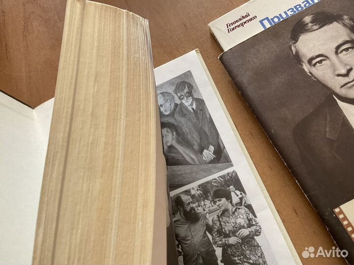 Истории жизни актер В. Тихонов, летчица М. Попович