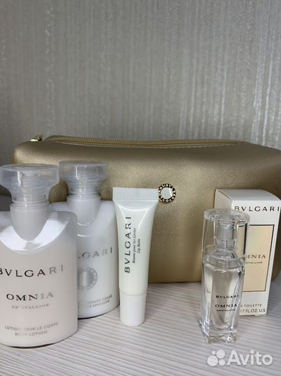 Косметичка bvlgari женская с уходом дорожная