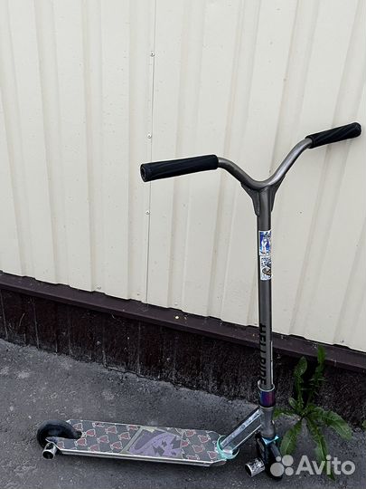 Трюковой самокат