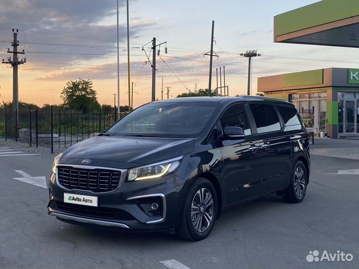 Kia Carnival 2.2 AT, 2019, 58 000 км