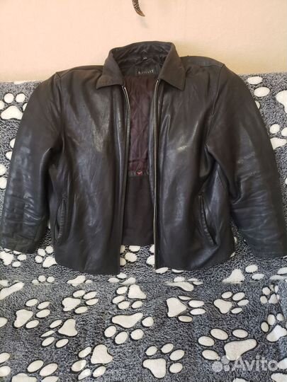 Кожаная куртка 50-52