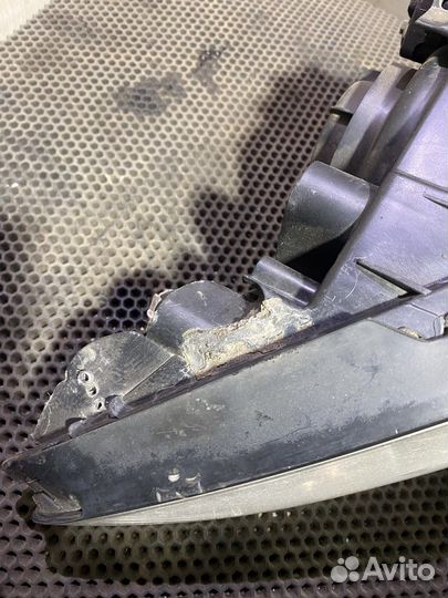 Фара правая SsangYong Actyon Sports Актион