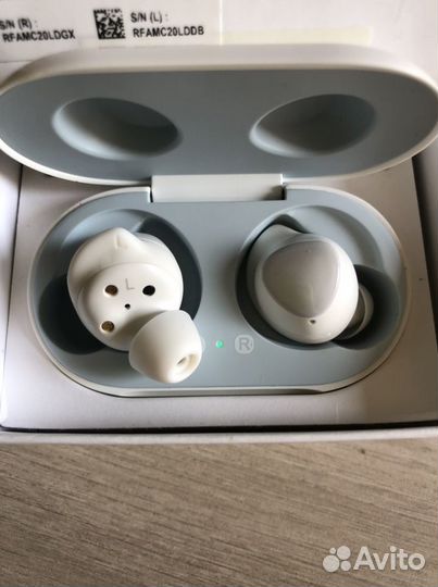 Беспроводные наушники