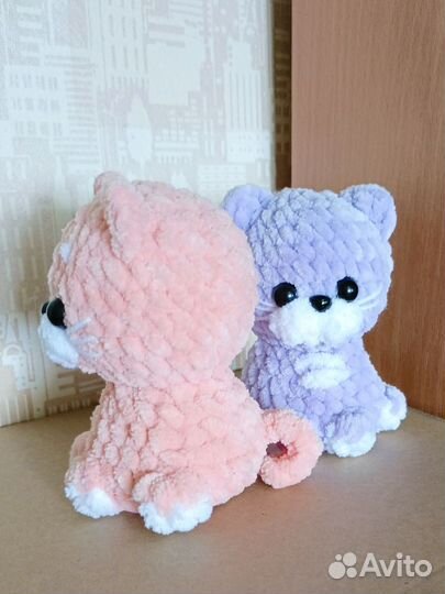 Вязаная игрушка.Котик маленький