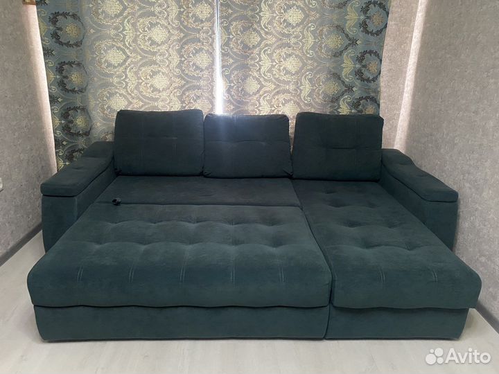 Диван