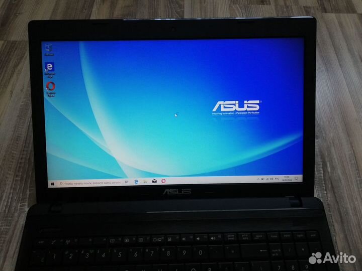 Ноутбук Asus