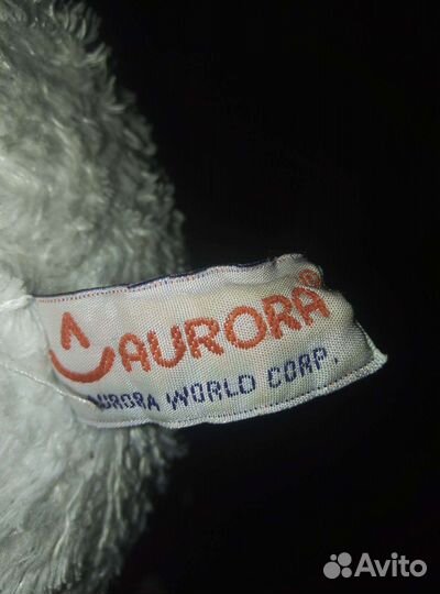 Плюшевые медведи и дельфин