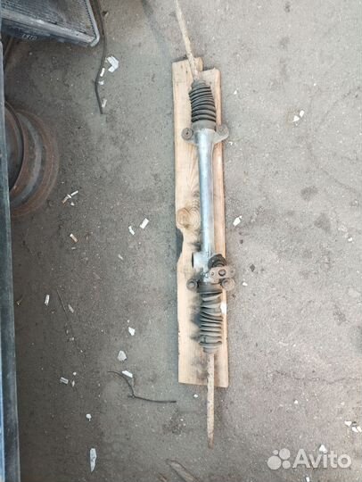Рулевая рейка 