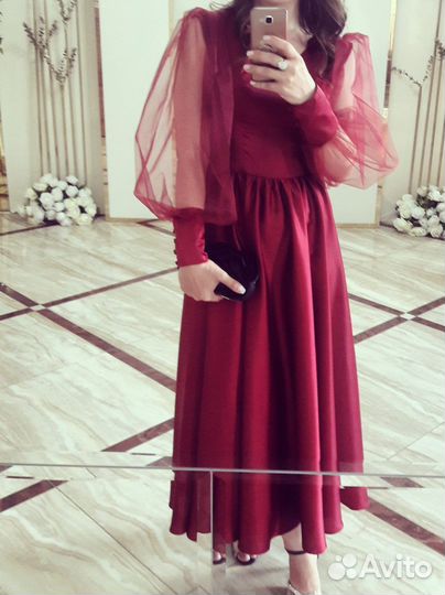 Вечернее платье