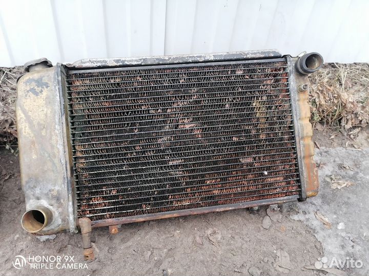 Радиатор на Волгу 3102