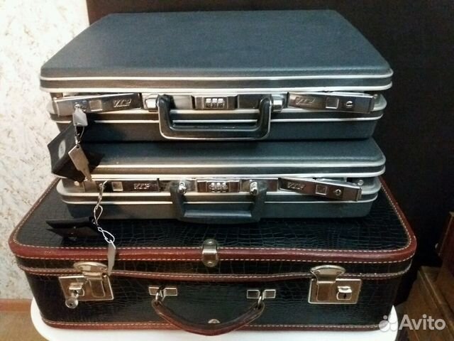 Кейсы авито. Кейс бу на авито. Кожаный кейс для ружья. Раскат в кейсе eminent. Докофа чемодан-дипломат с5990.