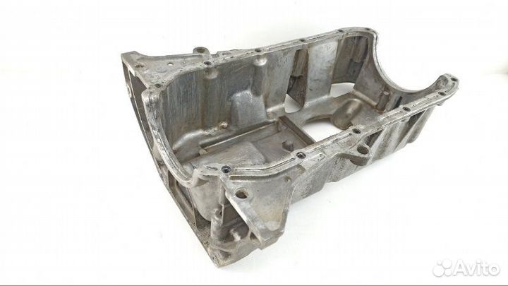 Поддон Nissan Cube Z11 CR14