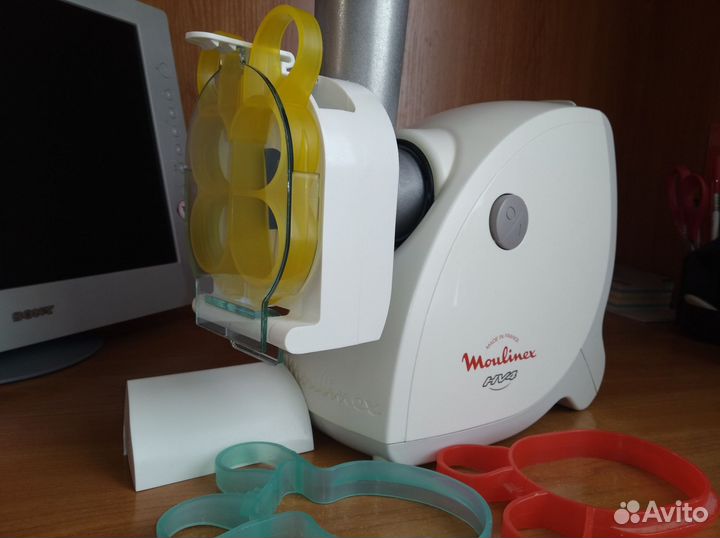Новая Мясорубка шинковка. moulinex HV4