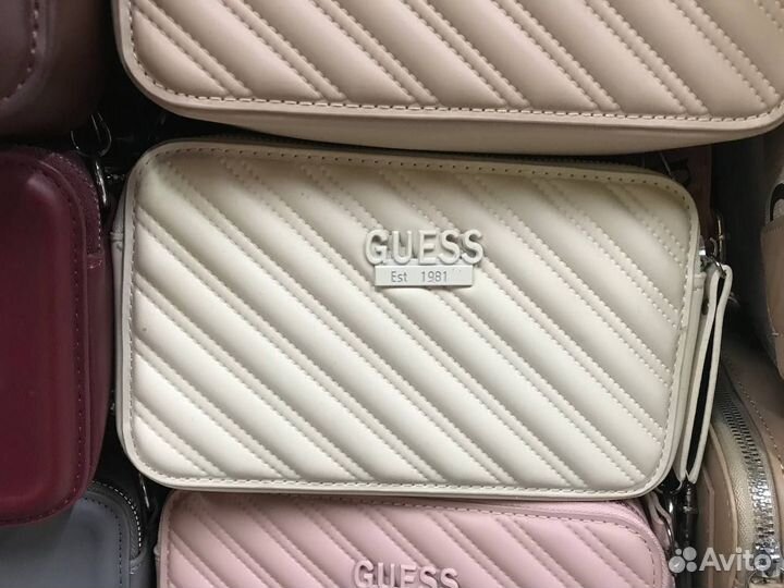 Женская сумка Guess