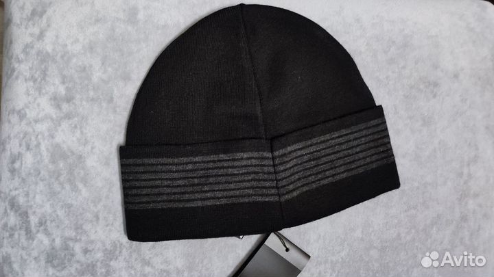 Шапка Emporio Armani Made in Italy оригинал