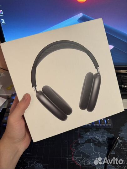 Коробка от airpods max