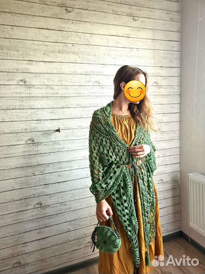 Платок-пончо и сумочка