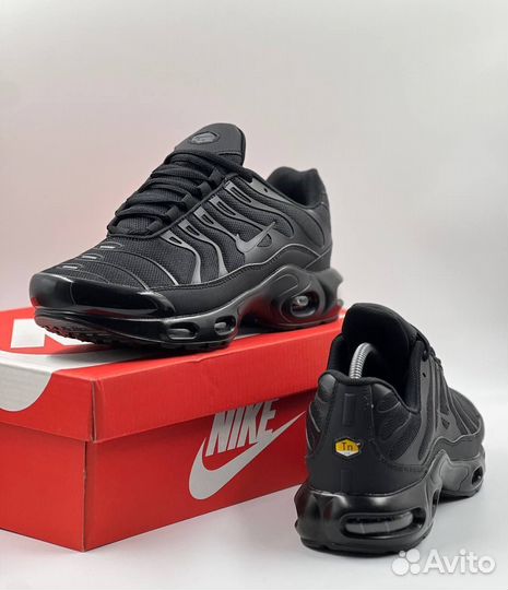 Кроссовки черные Nike Tn air max