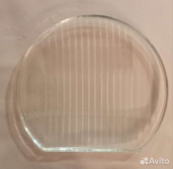 Стекло фары на BMW 5 series e39