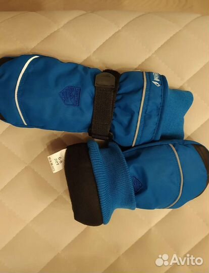 Варежки зимние новые 6-8 лет