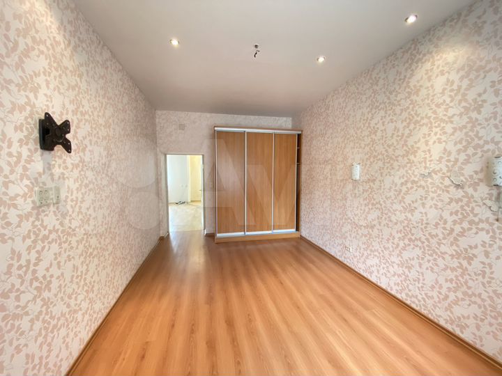 2-к. квартира, 56,7 м², 1/4 эт.