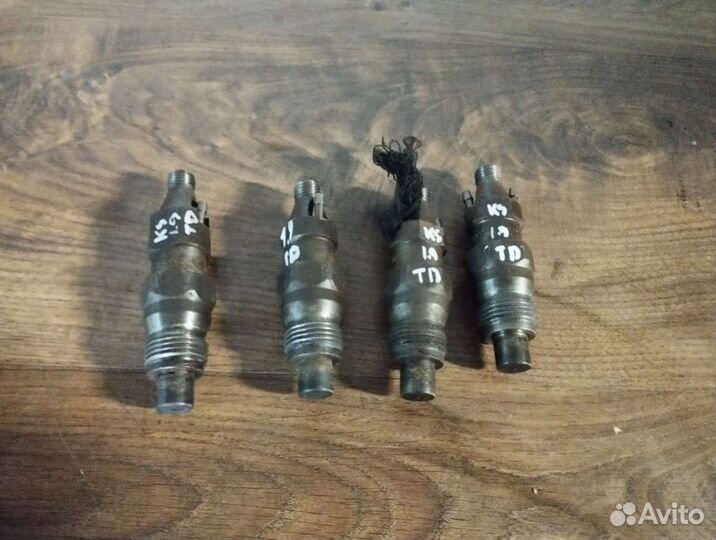 Форсунка citroen xantia 1.9 nn