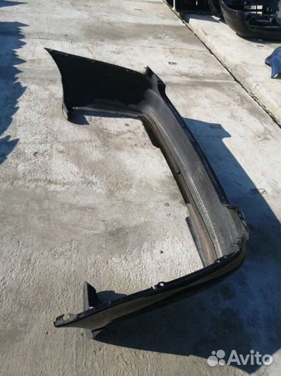 Бампер задний Nissan Cefiro A33