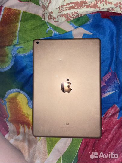 Планшет apple iPad 10.2 2019 год 128 gb