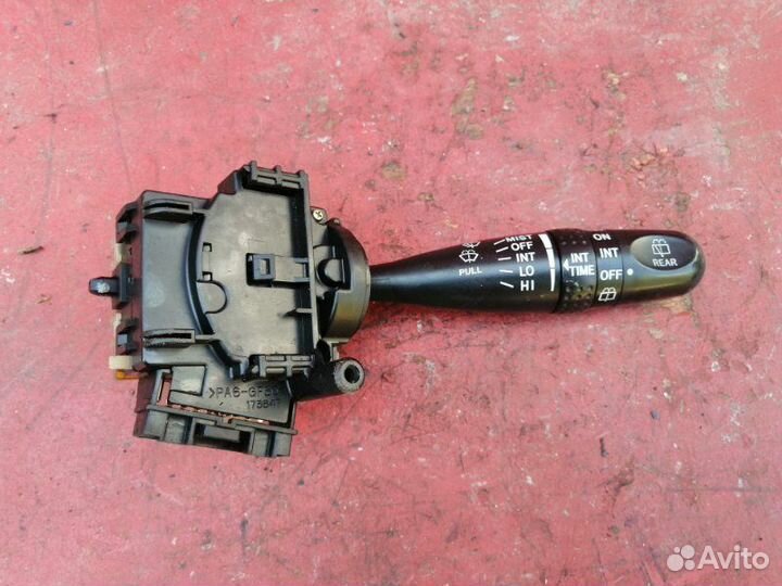 Переключатель дворников Toyota Corolla E120 4zzfe