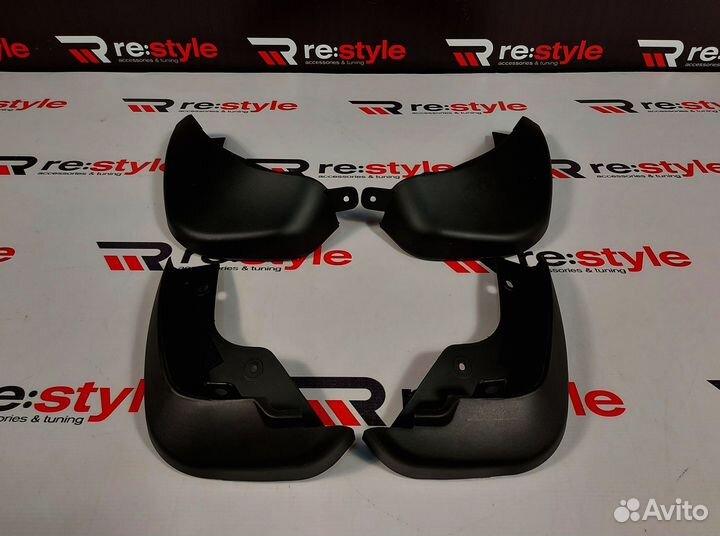 Брызговики Nissan Juke 15 черные