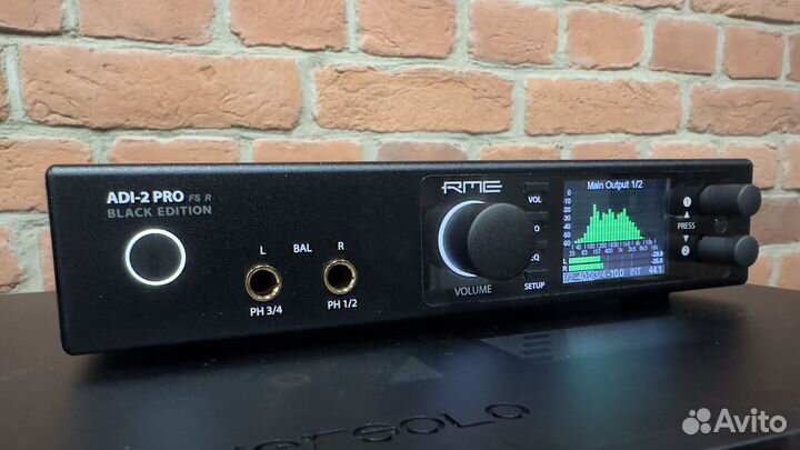RME ADI-2 Pro FS R BE