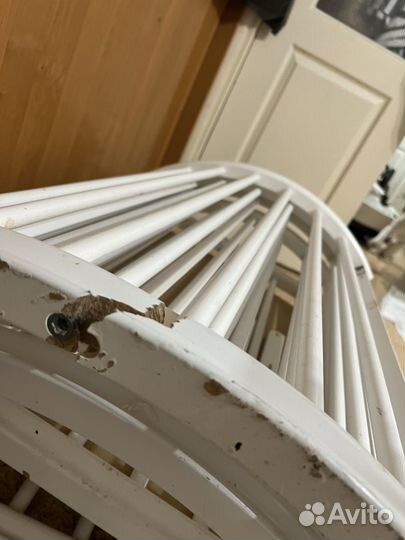 Детская круглая-овальная кроватка