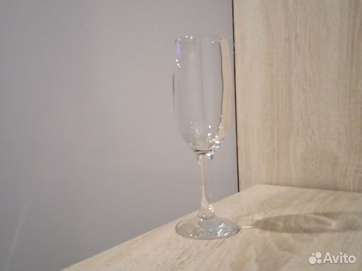 Бокалы для шампанского