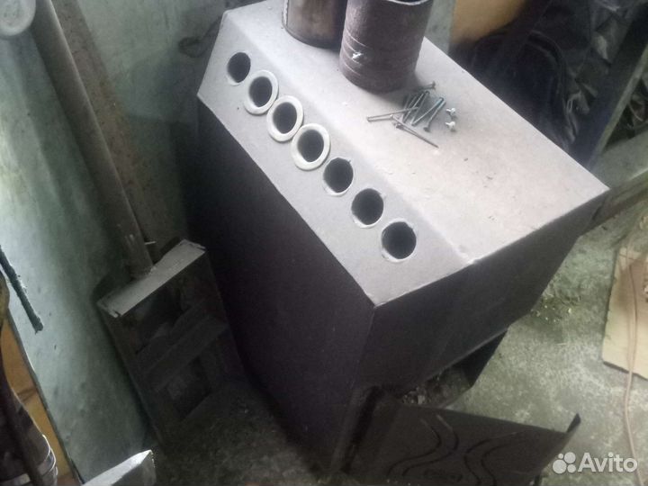 Печка буржуйка на дровах