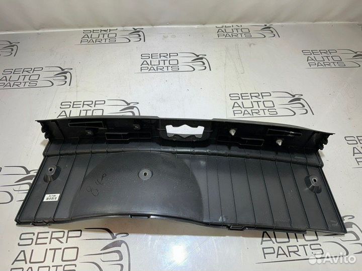 Накладка замка багажника Kia Soul AM G4FC 2009