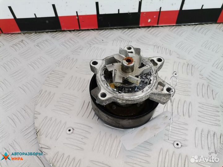 Помпа Toyota Corolla 9 (E120/E130) рест. 2005