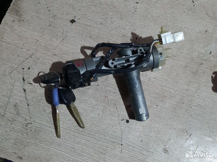 Замок зажигания Hyundai Santa Fe